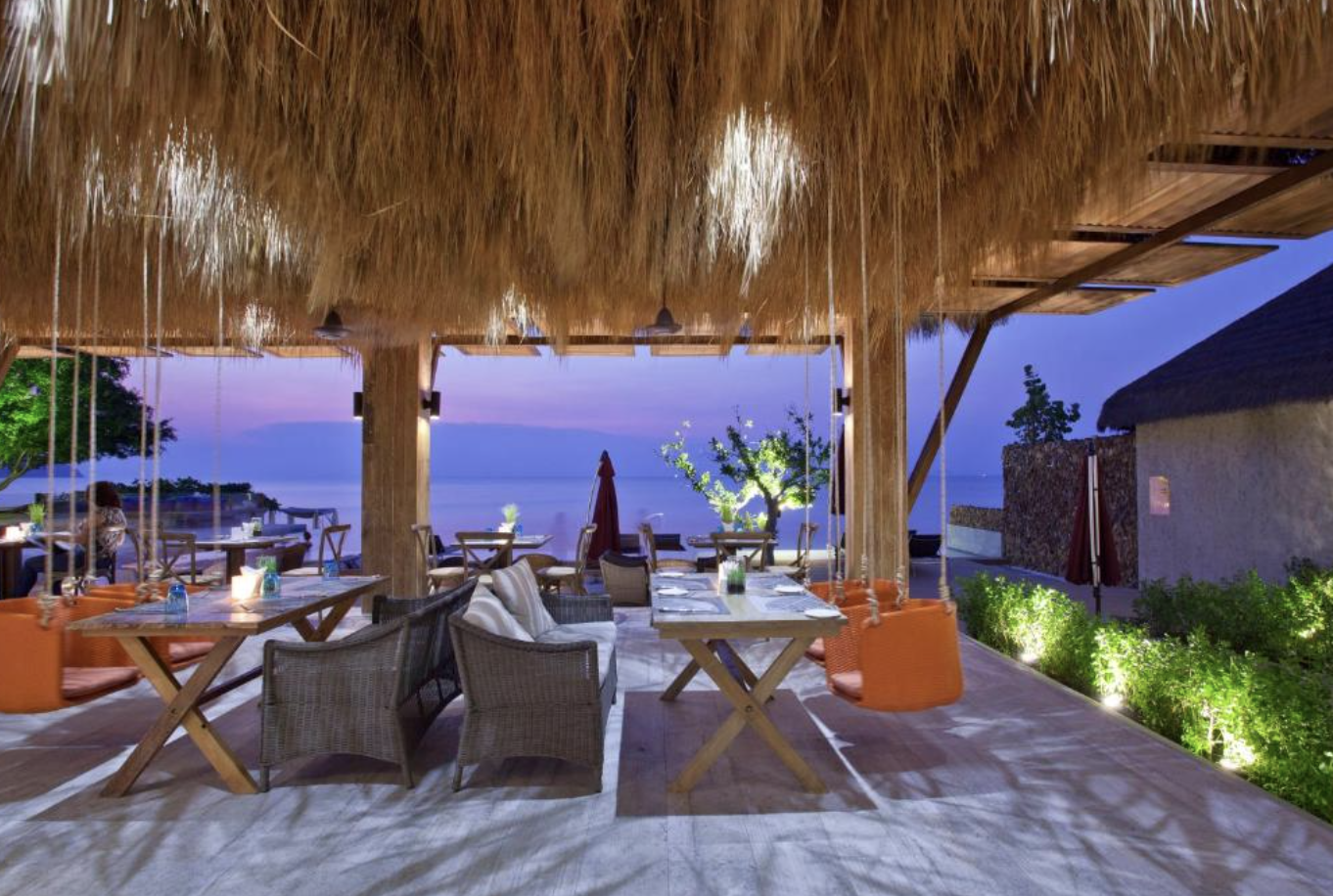 U Pattaya Thailand hotel background